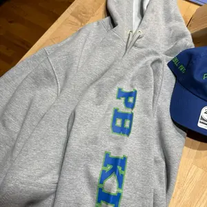 PB KING Car-Hart Hoodie - Stylish Casual Piece for Layering or Wearing on Its Own, Perfect for Various Occasions