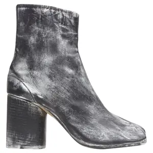 Pre-owned Maison Margiela Women's Martin Margiela silver handpainted tabi boot by Rebag