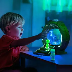 Interstellar Portal Projection Lamp-GOGO AURA Space Astronaut and Alien Ripple Lamp USB Alarm Clock，Bedside Decor Sci-Fi Accessories Ideal for Children's Bedrooms and Gaming Rooms
