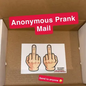 Anonymous Middle Finger Prank Mail - Novelty Gag Toy for Party Prank, Funny Joke Gift for Friends