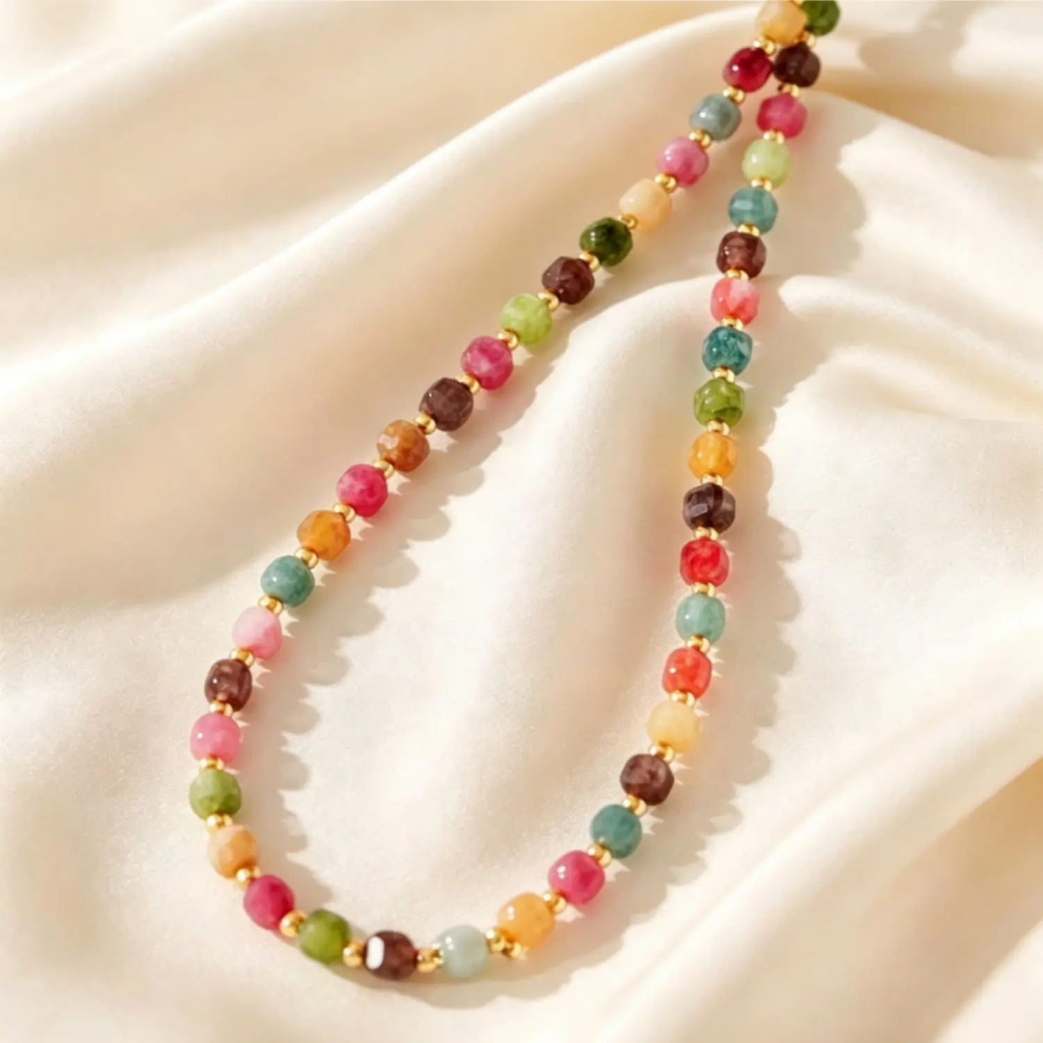 Boho Tourmaline Cube Beaded Necklace for Women, Rainbow Dopamine Color Clavicle Chain, Elegant Summer Jewelry for Daily Fashion Looks, Boho Necklaces, Bead Necklaces