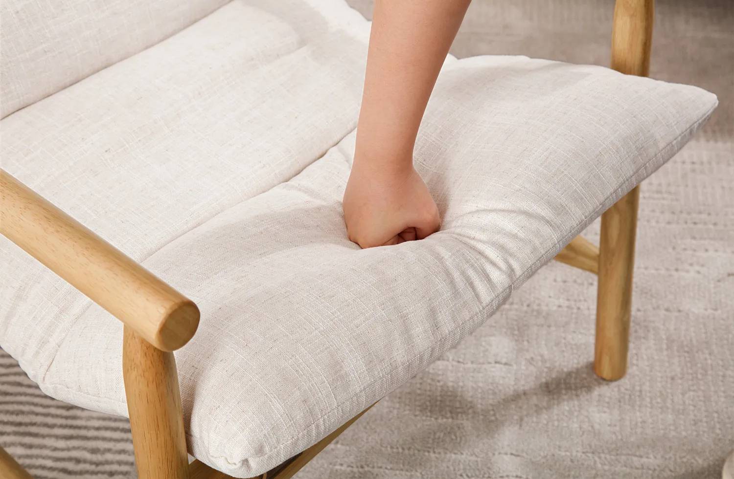 DAYALANE Mid Century Modern Beth Sling Accent Chair Living Room Chair with Solid Wood Frame Comfy Upholstered Single Sofa Armchair for Reception Bedroom Reading Beige