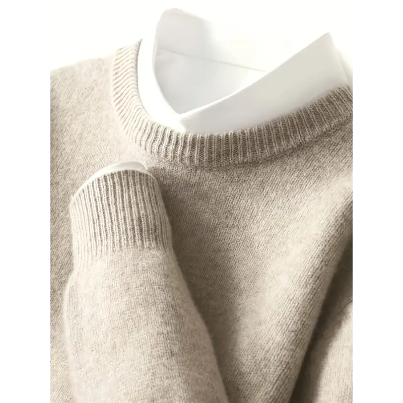 Men's Slim Fit Stretch Casual Knit Sweater - Black Round Neck Ribbed Trim Solid Color Thermal Base Layer for Autumn Winter Layering, Sweater, Cold Weather Wear, Minimalist Style, Cozy Texture, Stylish Layering