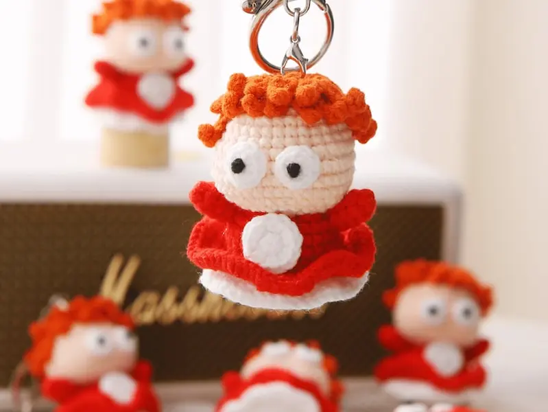 Crochet Ponyo Goldfish Keychain – Handmade Kawaii Amigurumi Fish Keychain, Cute Bag Charm, Purse Charm, Gift for Fish Lovers (Red & Pink)
