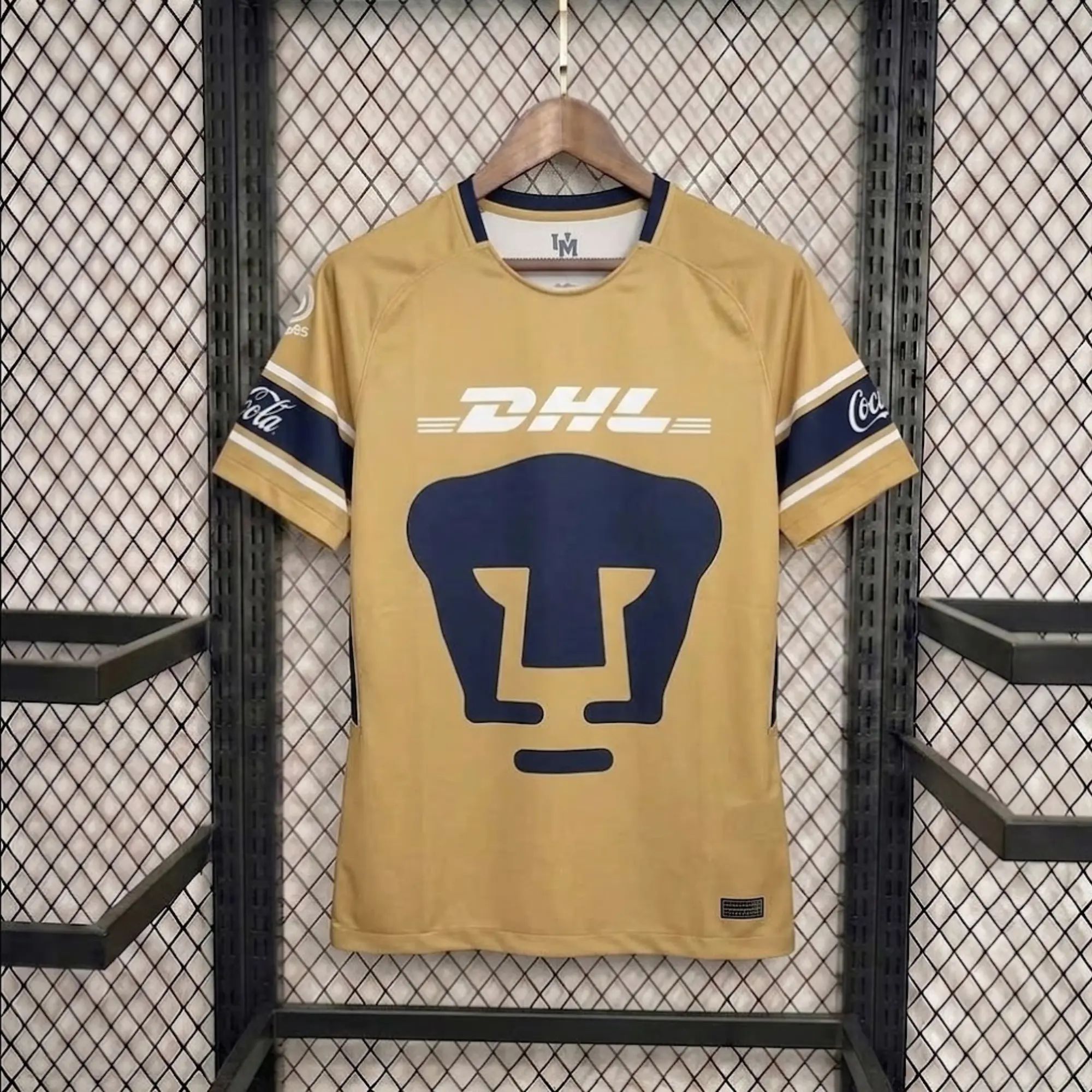 [Hot] - Pumas UNAM 2017-18 Third Soccer Jersey - Full Print Logo