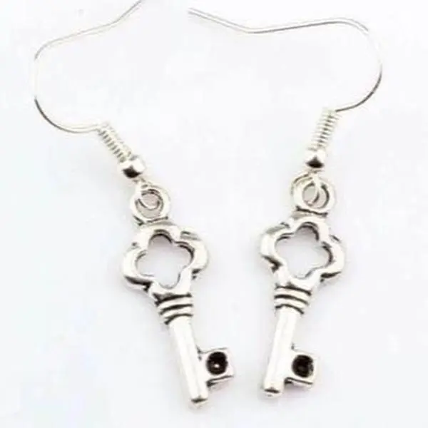 New Cute Alice In Wonderland Miniature Key Earrings