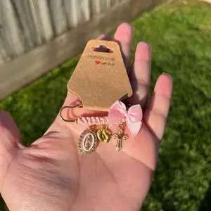 Pregnancy protection pin