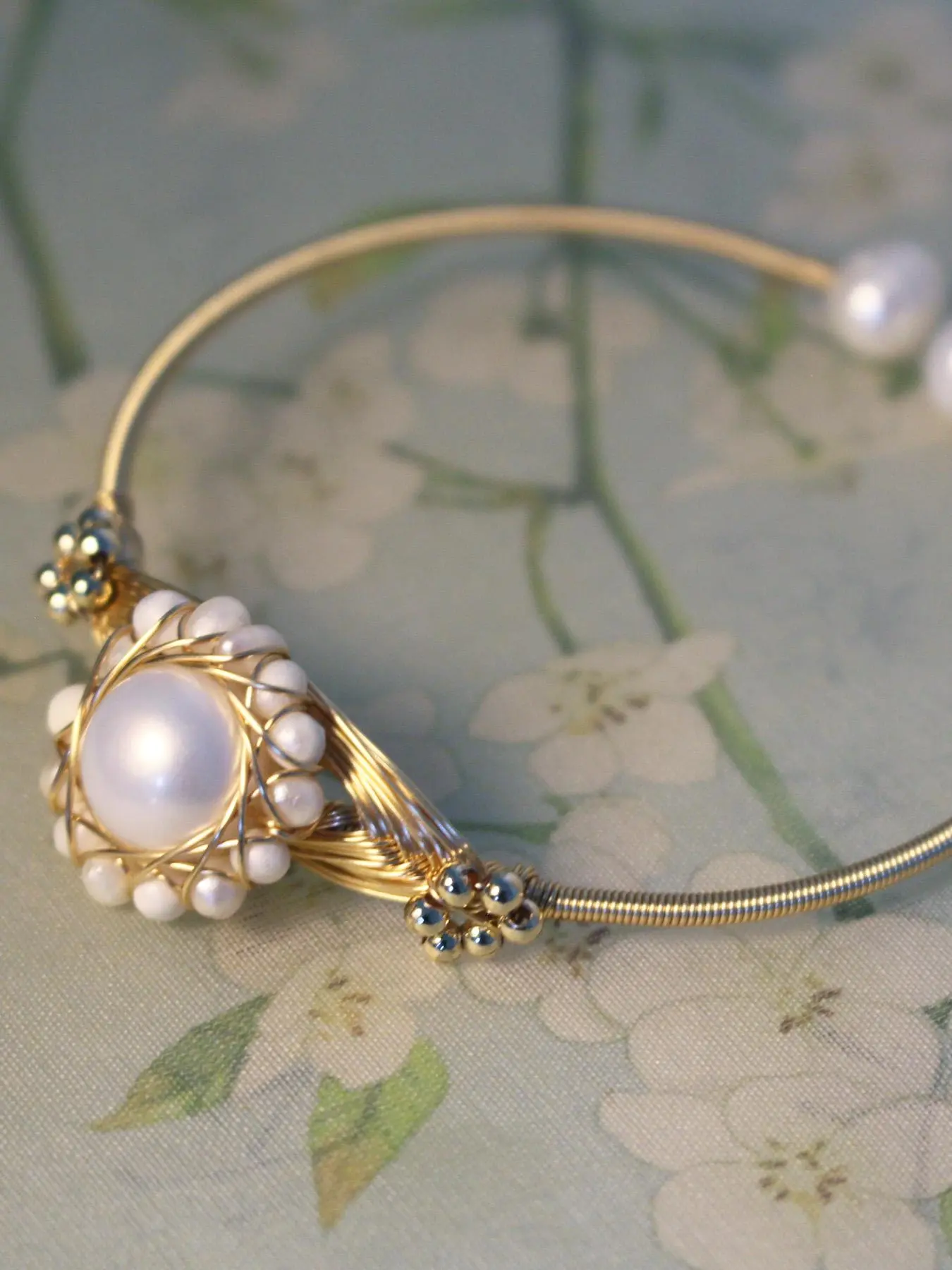 Faux Pearl Decorated Bangle, Elegant Open Bangle for Women & Girls, Fashion Jewelry for Party, Daily Clothing Decor, Trendy Jewelry for Birthday Gift