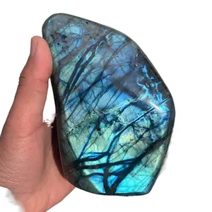 Natural High-Quality Labradorite Rough Stone - Bohemian Casual Crystal, Ideal for Home Office Decoration and Holiday Gifting (Home Decor Collectible)