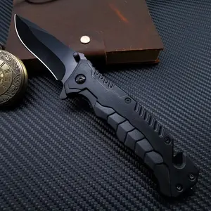 Men's Folding Knife, Portable Pocket Knife, EDC Knife with Clip, Emergency Window Breaker Knife, Serrated Edge Knife, Tactical Knives, EDC Survival Tool, Suitable for outdoor survival, tactical camping, hunting, and an ideal gift for father, Black version