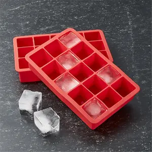 212 MAIN Houdini Reusable Ice Cube Tray Set - Red Ice Molds, Sports & Outdoor Camping Kitchen Accessory for Hiking, Reusable Ice Cubes