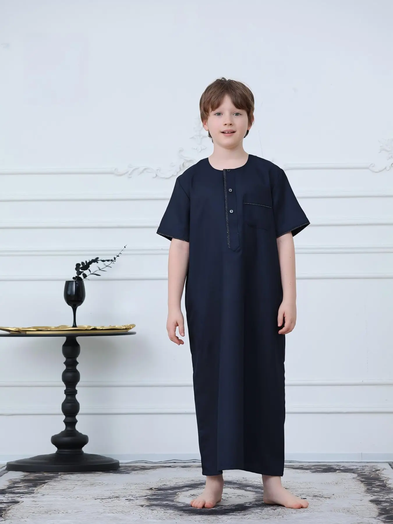 Boys' Loose-Fitting Modest Short Sleeve Thobe Robe, Pure Color Long Gown for Middle Eastern Muslim Boys, Dubai Turkish Style Clothing