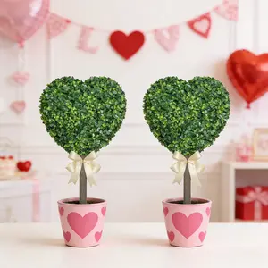 Valentine's Day Heart Topiary with Satin Bow - Romantic Artificial Tree Outdoor Decor Decor, Sweet Valentine Gift for Loved Ones, Home Garden Decoration