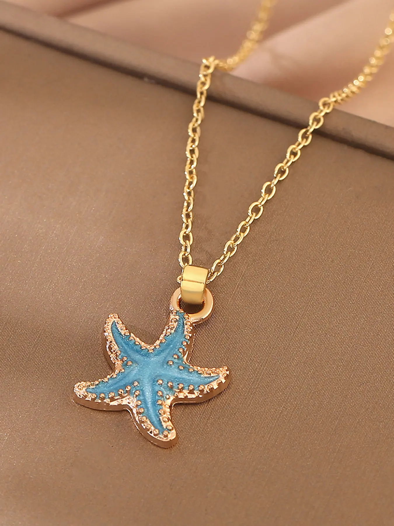 Ocean Style Starfish/Seashell Design Pendant Necklace, Charms Necklace for Women & Girls, Fashion Jewelry for Party, Daily Clothing Decor, Trendy All-match & Exquisite Jewelry for Birthday Gift, Charm Necklaces, Casual Style Necklaces