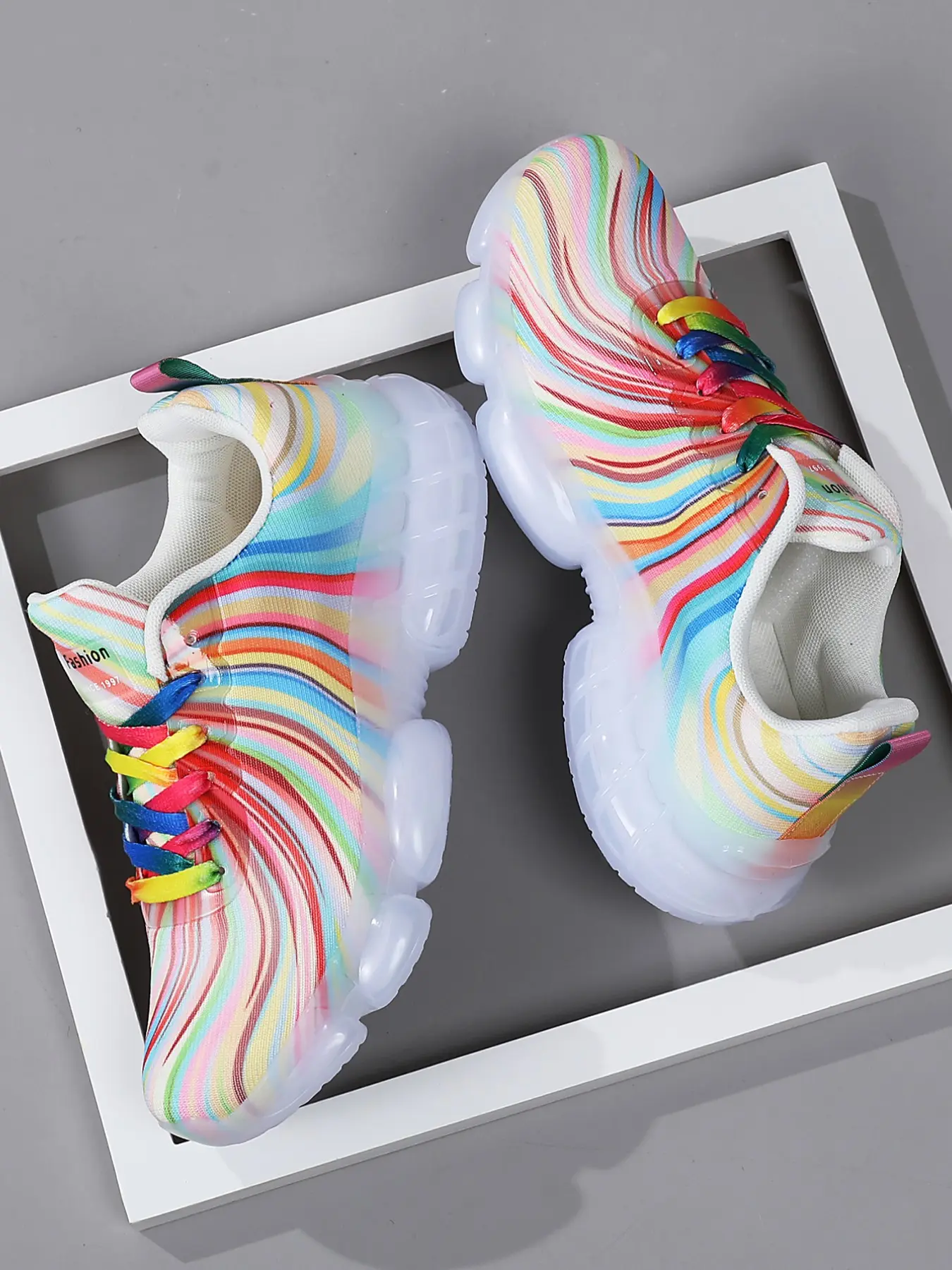 Men's Low-Top Outdoor Casual Training Shoes, Nonslip Trainers, Colorful Rainbow Swirl Textile Upper, Anti-Slip Breathable Sole, Perfect for Walking & Weekend Adventures