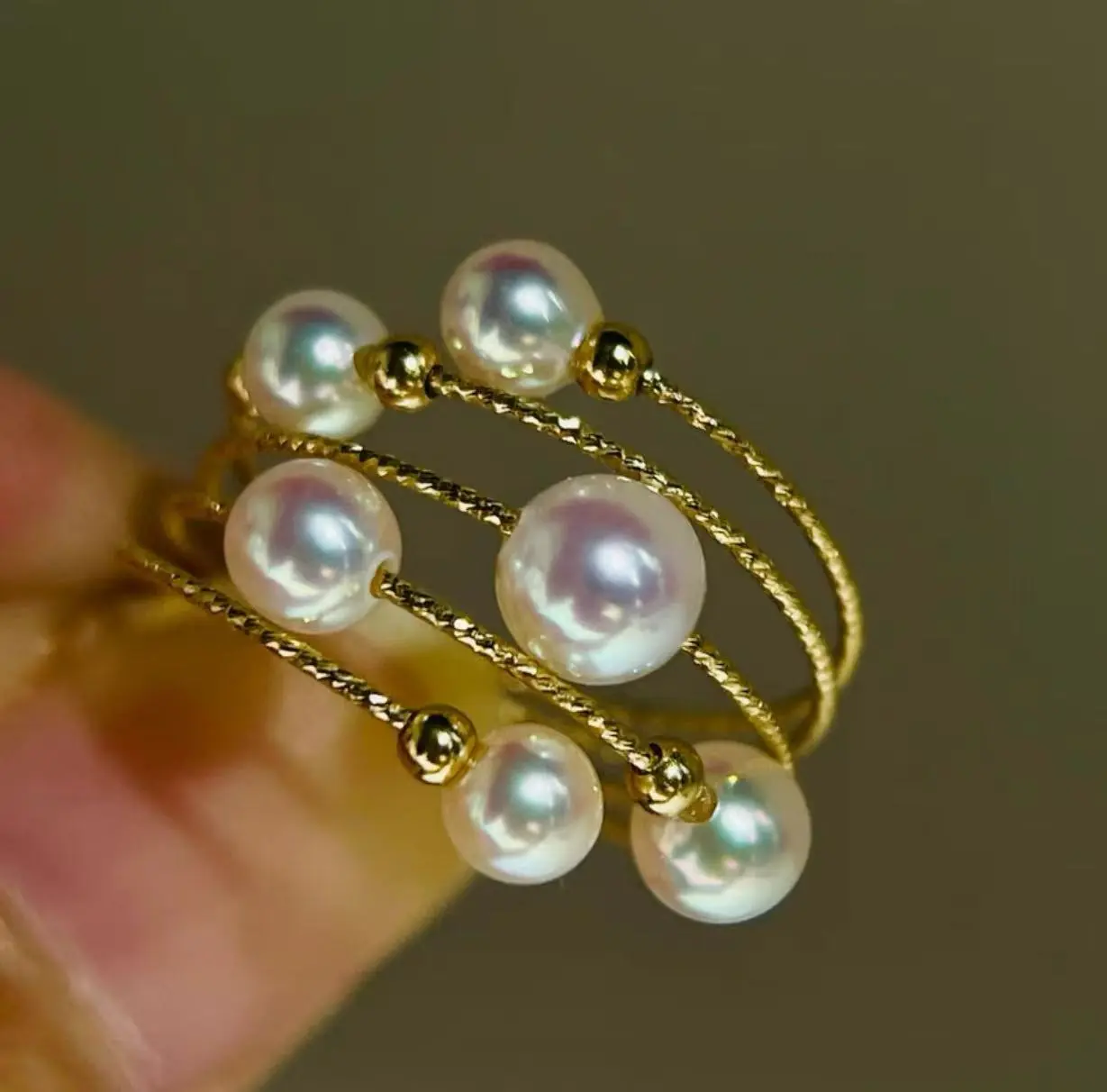 Natural seawater akoya pearl stretch ring, 3.5 - 5.5mm, aurora borealis transparent powder mirror surface open ring