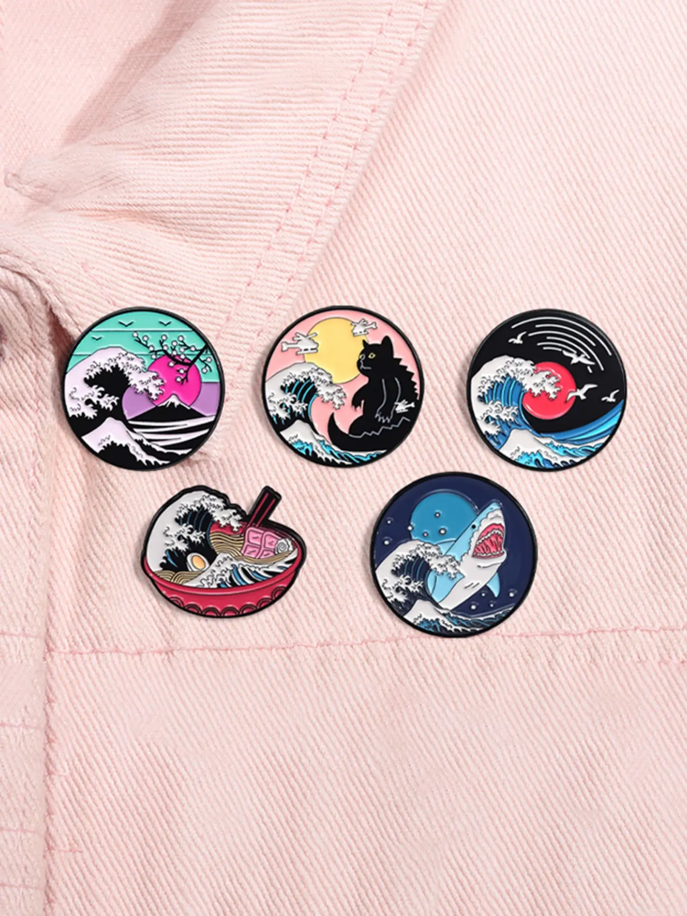 5 Piece Set 5 Piece Set Ukiyo-e Style Wave Scenery Enamel Pins Clip Ocean Sunrise Sunset Shark Mount Fuji Art Oil Painting Alloy Brooches Vintage Lapel Backpack Badge Fashion Jewelry Accessories Gifts for Friends Landscape Pins