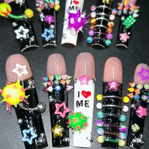 Self Love Press On Nail Art with "I ♥ ME" Design, Colorful Stars and Letters, Manicure