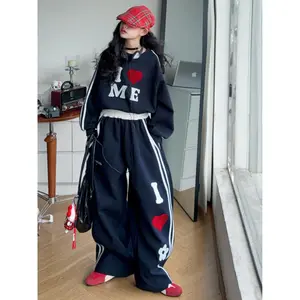 Two-piece autumn suit - long-sleeved top and pants set, perfect for casual wear, family outings, and outdoor activities. It is an ideal choice for a New Year's gift, offers fast shipping, and is suitable for outdoor use