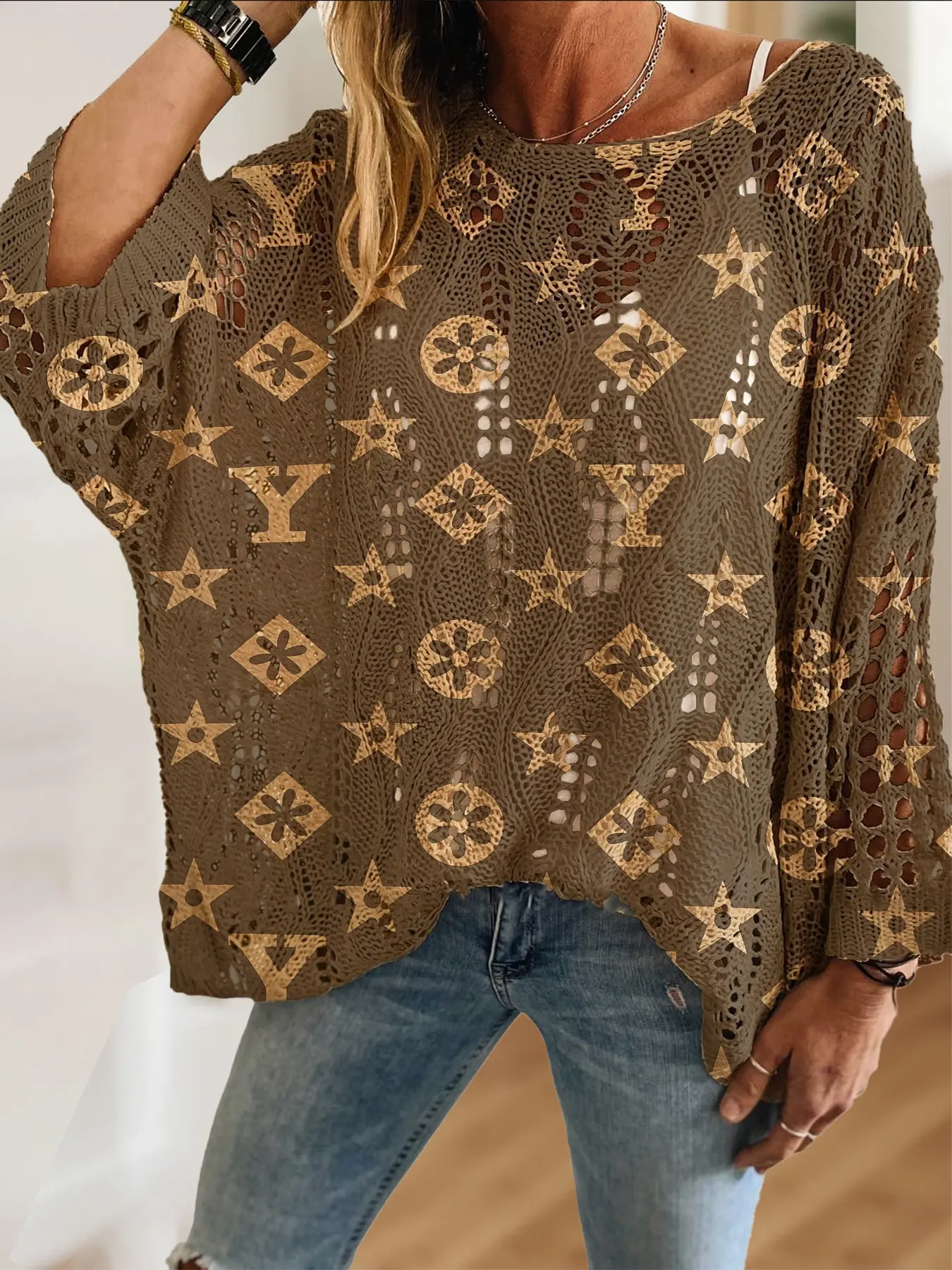Women's Bohemian Vintage Geometric Print Round Neck Batwing Long Sleeve Loose Fit Knit Hollow Out Top Knitwear, Casual Elegant Chic Vacation Style Holiday Top Sweater