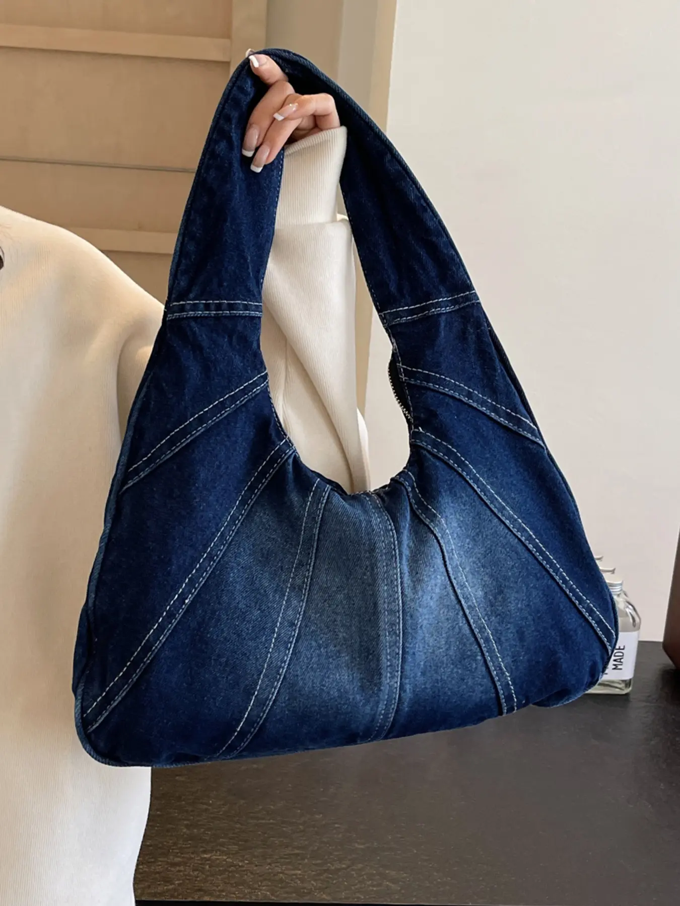 1pc Women's shoulder bag, lightweight handbag, zipper closure, fashionable and versatile, casual and simple, suitable for college students, campus work, commuting, shopping, women's shoulder bag, Crossbody Tote Bag, Shoulder Purse, Zippered Sling Bag