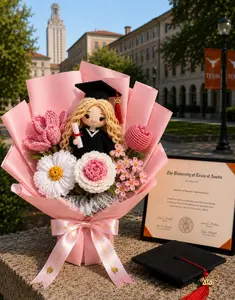 Custom Crochet Graduation Bouquet with Full Graduate Doll & Flowers, Class of 2026 Handmade Gift, Best-Seller Graduation Keepsake for Her & Him