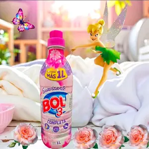 Nuevo Suavizante BOLD 3 Flores de primavera (1 L). Su Fórmula completa, garantiza aroma delicioso duradero, extra suavidad y es libre enjuague, ¡Deja tu ropa luciendo y oliendo increíble! con BOLD 3