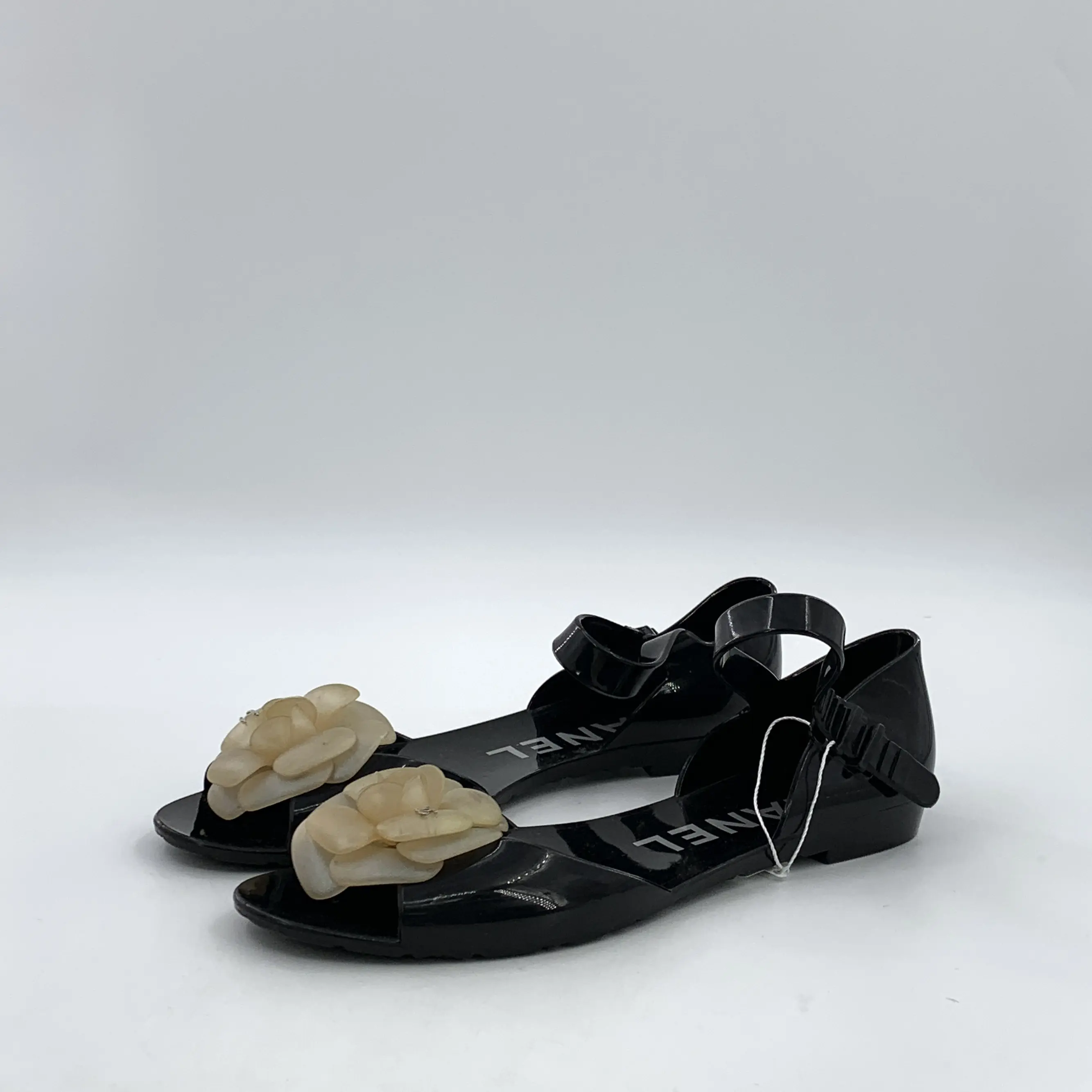 RDLTS- Chanel Black Patent Camellia Buckle Flat Sandals Size US 9