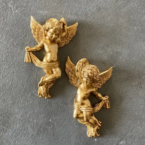2pcs Retro Golden Angel Collectible Figurines - Hangable Ornaments with Back Hooks for Easy Installation, Interior Decoration Accessories, Indoor Wall Decor