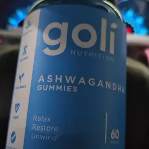 Product Review of 6 Bottles of Goli Ashwagandha & Vitamin D Gummy - Mixed Berry, KSM-66, Vegan, Plant Based, Non-GMO, Gluten & Gelatin Free from T**a L**e