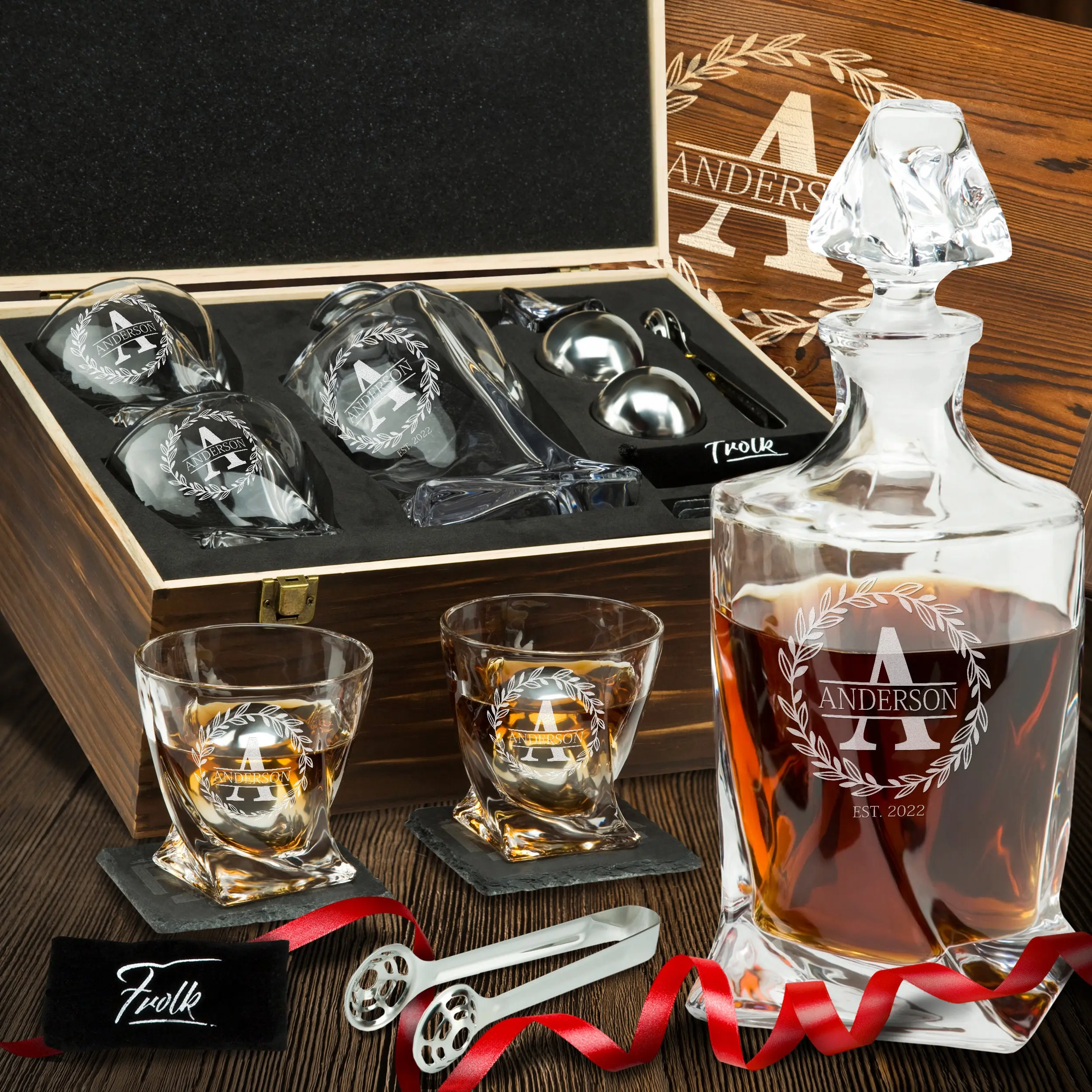 Personalized Whiskey Decanter & Stones Set - Housewarming Gift - Engraved Wedding, Birthday, Anniversary, Retirement Gift for Men, Groomsman