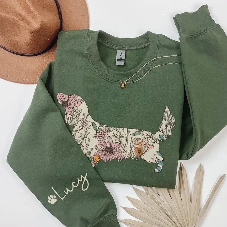 Dachshund Sweatshirt, Personalized Dog Name Crewneck, Custom Dog Graphic Sweatshirt, Floral Dog Lover Gift, Personalized Pet Gift, Message Shop to Customize