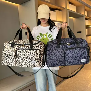 Large Capacity Leopard Print Travel Duffel Bag with Multiple Compartments, Shoe Compartment & Spacious Overnight Carry-On Design - Durable Nylon Casual Sports Gym Bag for Women, Gym, Travel, Weekend Trips, Gym Bag, Stylish Travel Accessory, Sturdy Handle
