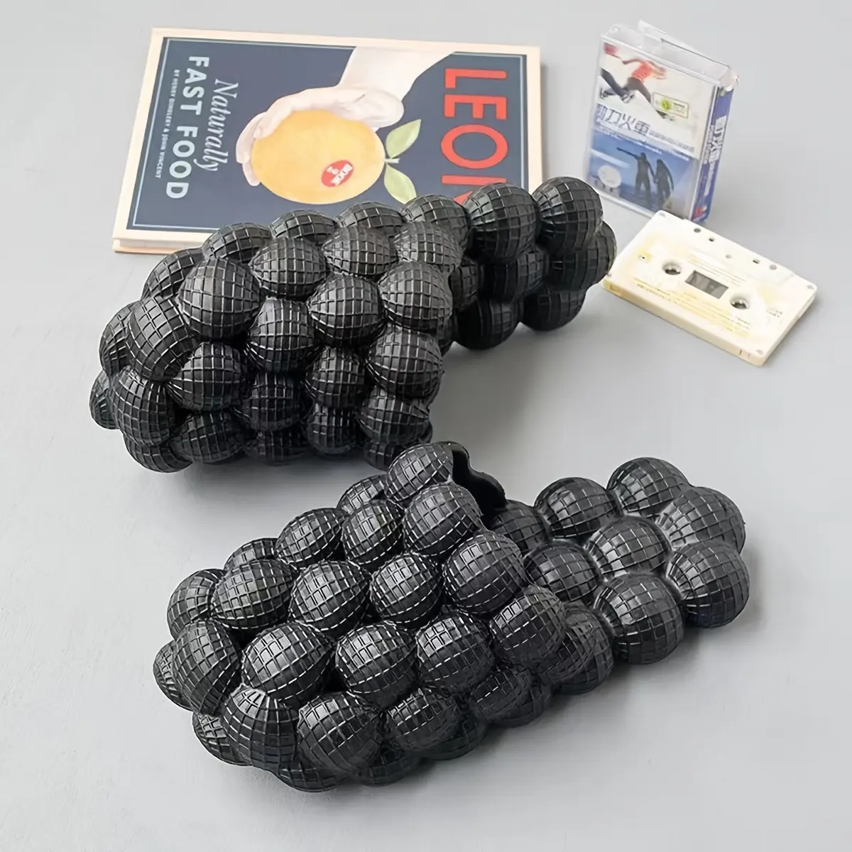 Unisex Soft EVA Bubble Sandals - Breathable, Quick-Drying, Non-Slip Slip-Ons - Breathable Men's Fashion Slippers for Indoor, Beach Summer Comfort Footwear, Anti-Skid Men's Fashion Slippers, Men's Shoes