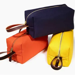 CANVAS DOPP KIT