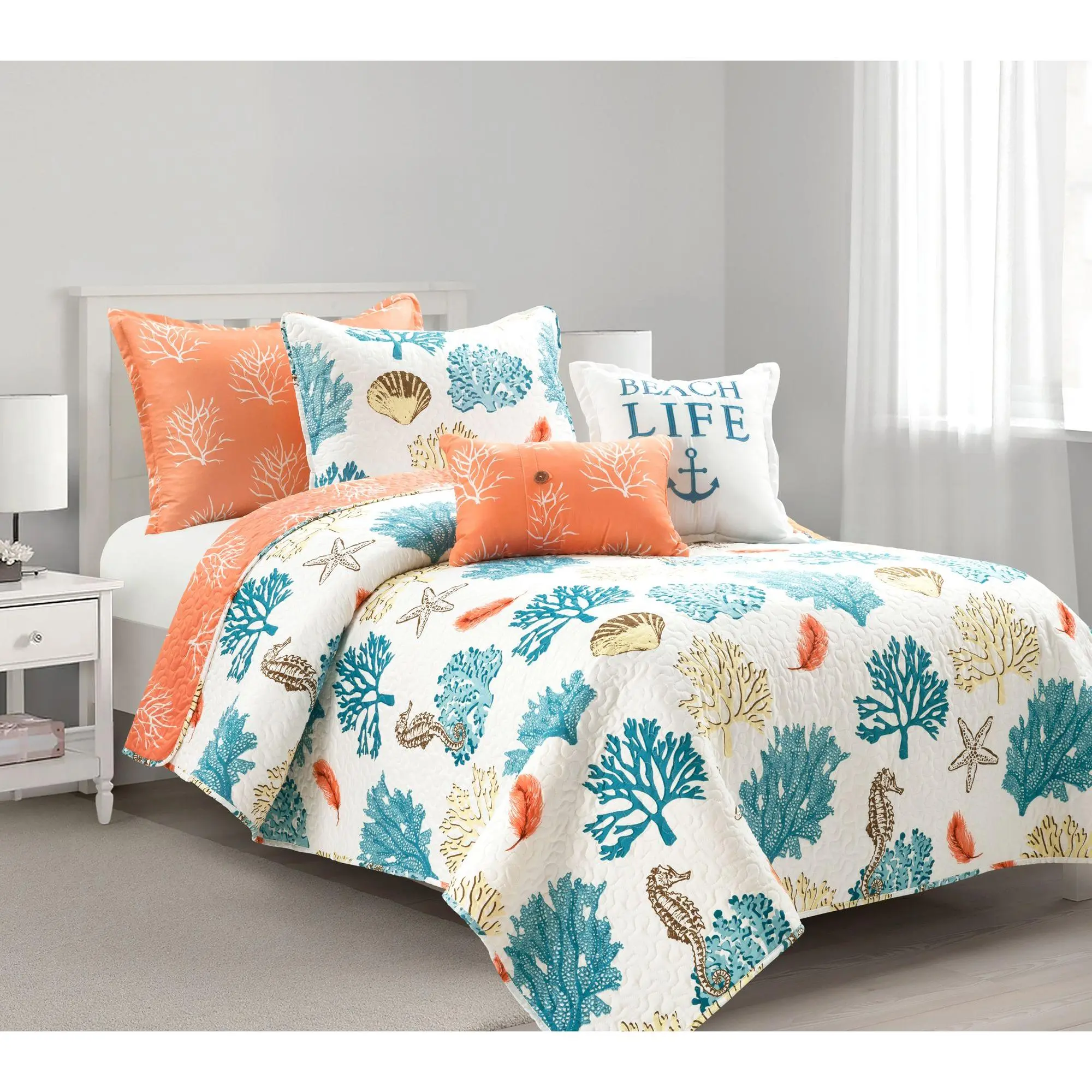 Coastal Reef Feather Oversized Quilt Set T/T-XLby Lush Decor
