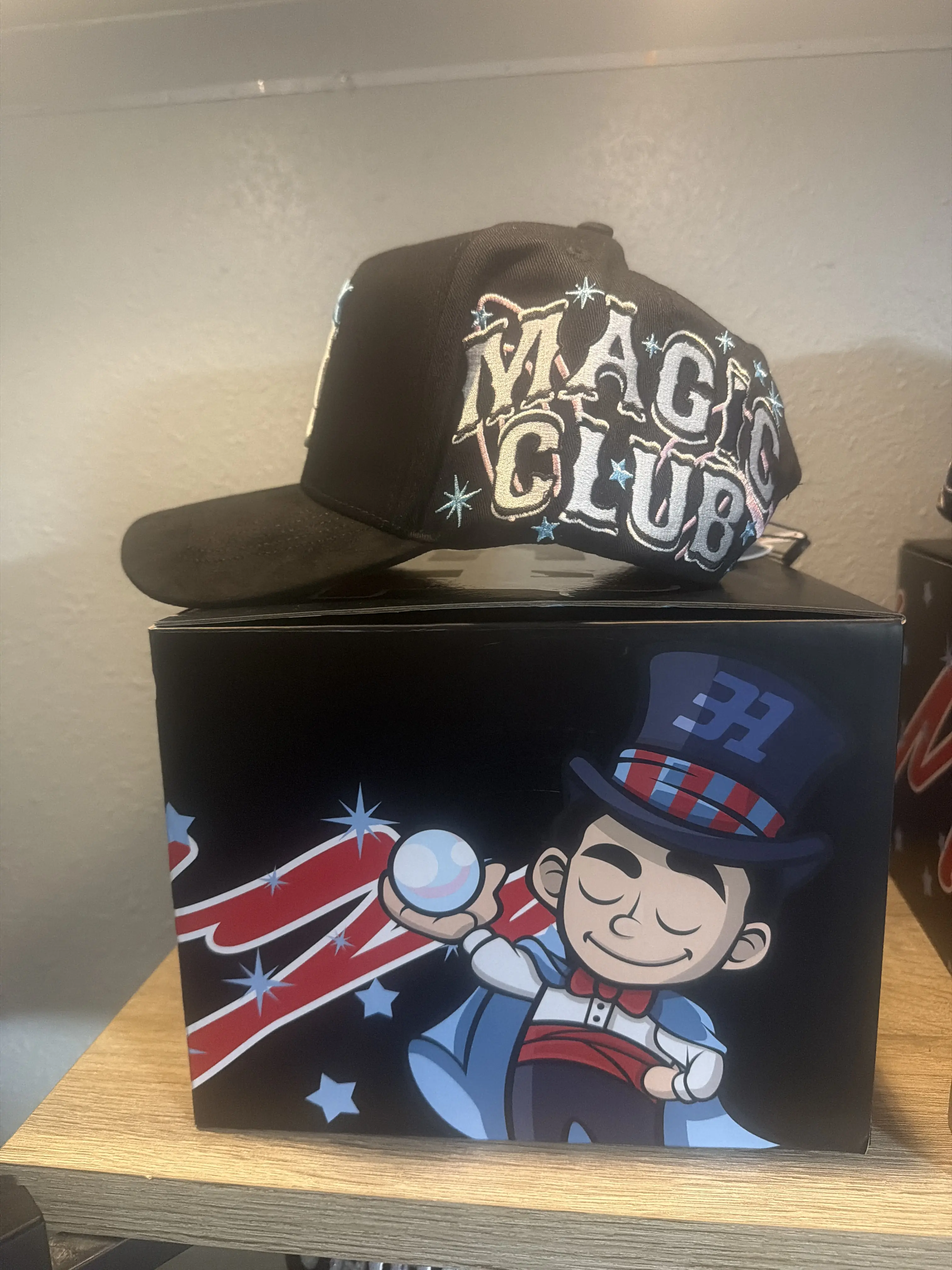 Thirtyone magic club hat full set