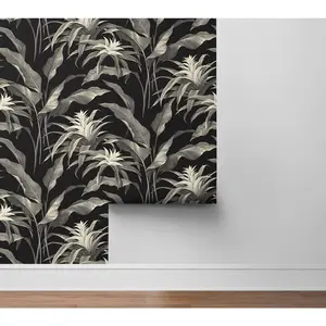 Stacy Garcia Home Palma Peel-and-Stick Wallpaper Roll