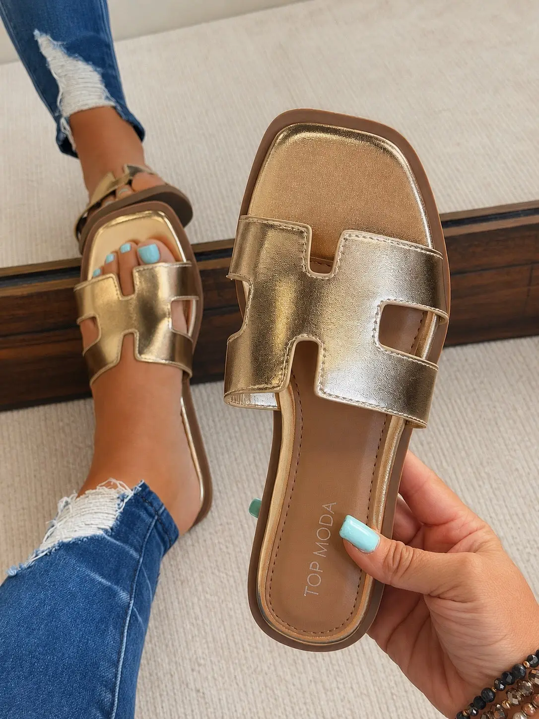 Ella Elegant Gold Sandal