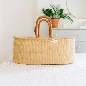 Signature Collection-Nap & Pack Bassinet: Natural - Sustainable Moses Basket Crafted from Natural Elephant Grass, Bedside bassinet Perfect for Newborn Baby, Baby shower gift