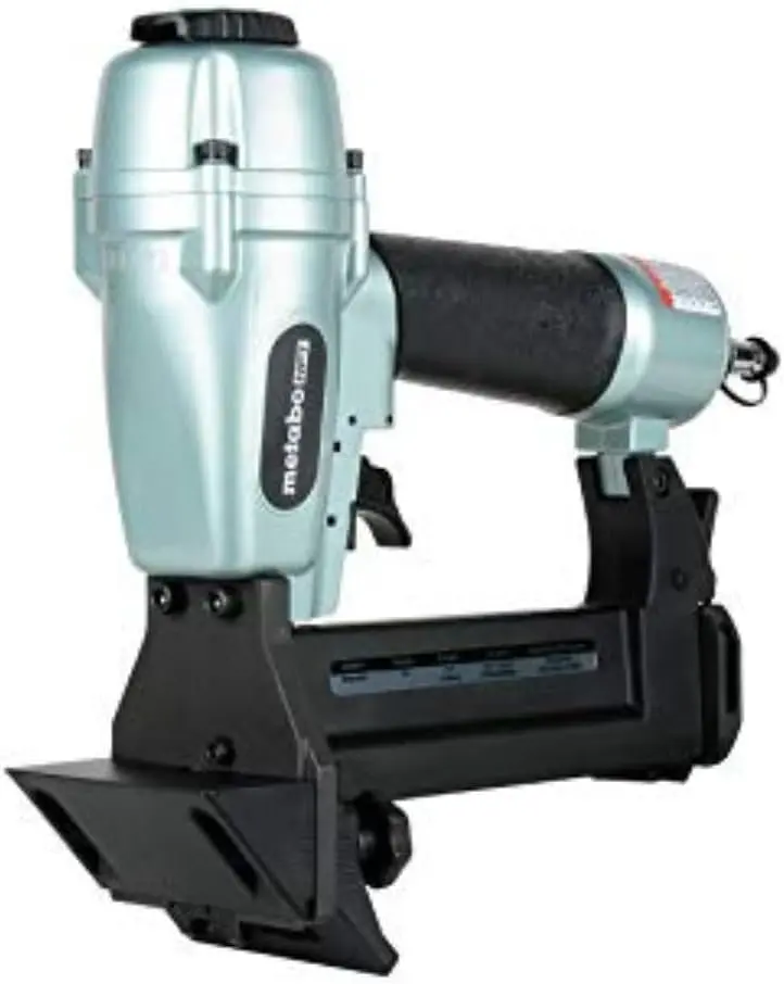 Metabo HPT Flooring Stapler, Pro-preferred Pneumatic Power Nailers, Power Stapler for Hardwood Flooring, 18 Gauge, 1/4" Staples, Length 1/2" to 1-9/16", N4004AB