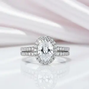Halo Oval Cut Engagement Ring Set
