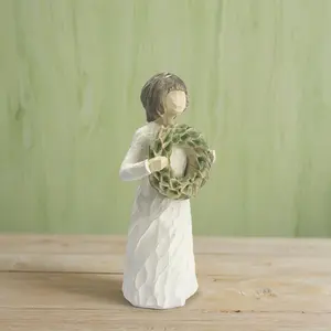 Hand-Drawn Mulan Sculpture Holding Leaf Wreath, Perfect Housewarming Gift, Blessing Party Decoration, Express Gratitude