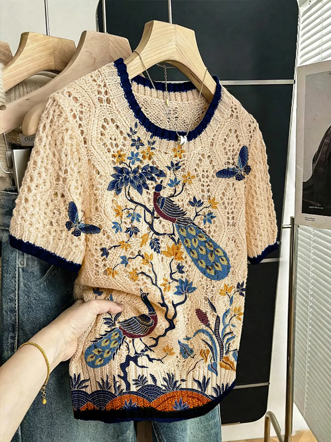 Women's Elegant Peacock Butterfly Floral Animal Print Mesh Knit Sweater, Round Neck Short Sleeve, Casual Everyday Breathable Fit Top for Spring Summer Fall, Knitwear, Womenswear, Elegant Classy Tops