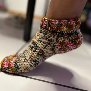 Random Crochet Sock Pair - Adult S/M Shoe Sizes Men’s 8.5-9.5