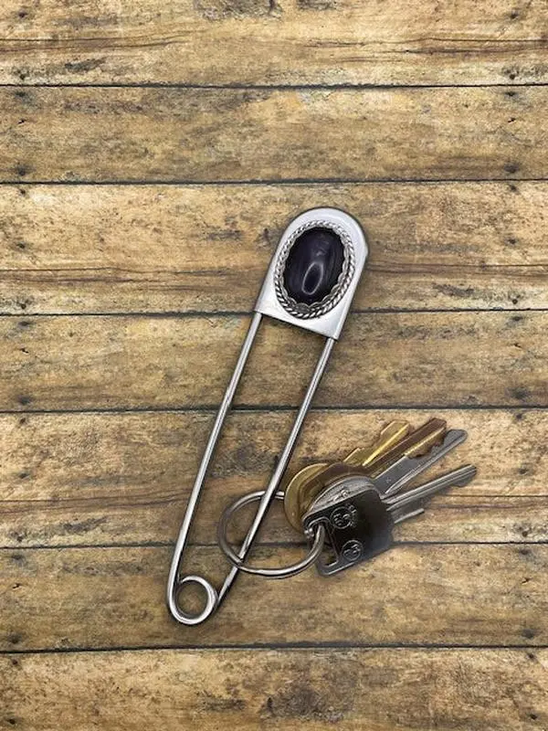 Kaylee-Jumbo Safety Pin Keychain with Amethyst