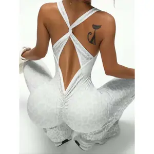 Seamless leopard print jumpsuit with chest cushion, color blocked lines, outdoor sports mini flared pants, multi scene fitness suit, backless sports jumpsuitRAIMENTRY