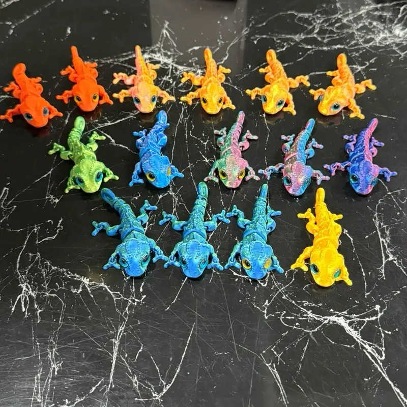One 3D Printed Chameleon.