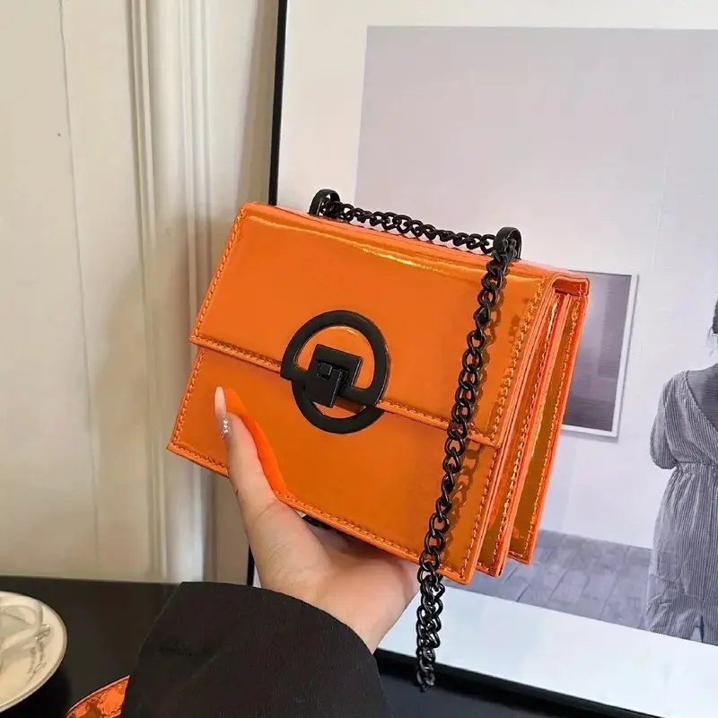 Fashionable bags Fashionable bags