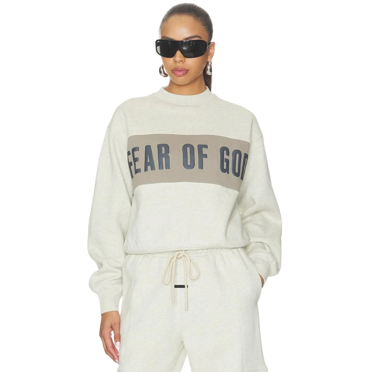 Fear of God ESSENTIALS Classic Sweatshirt in Vanilla Heather & Seal